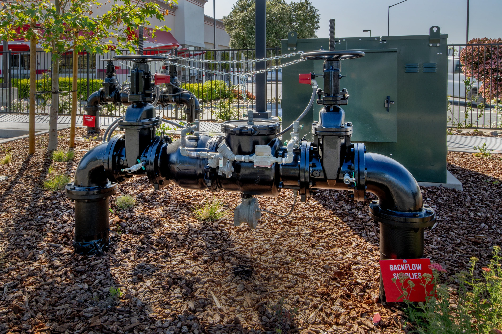 Commercial backflow prevention valve assembly